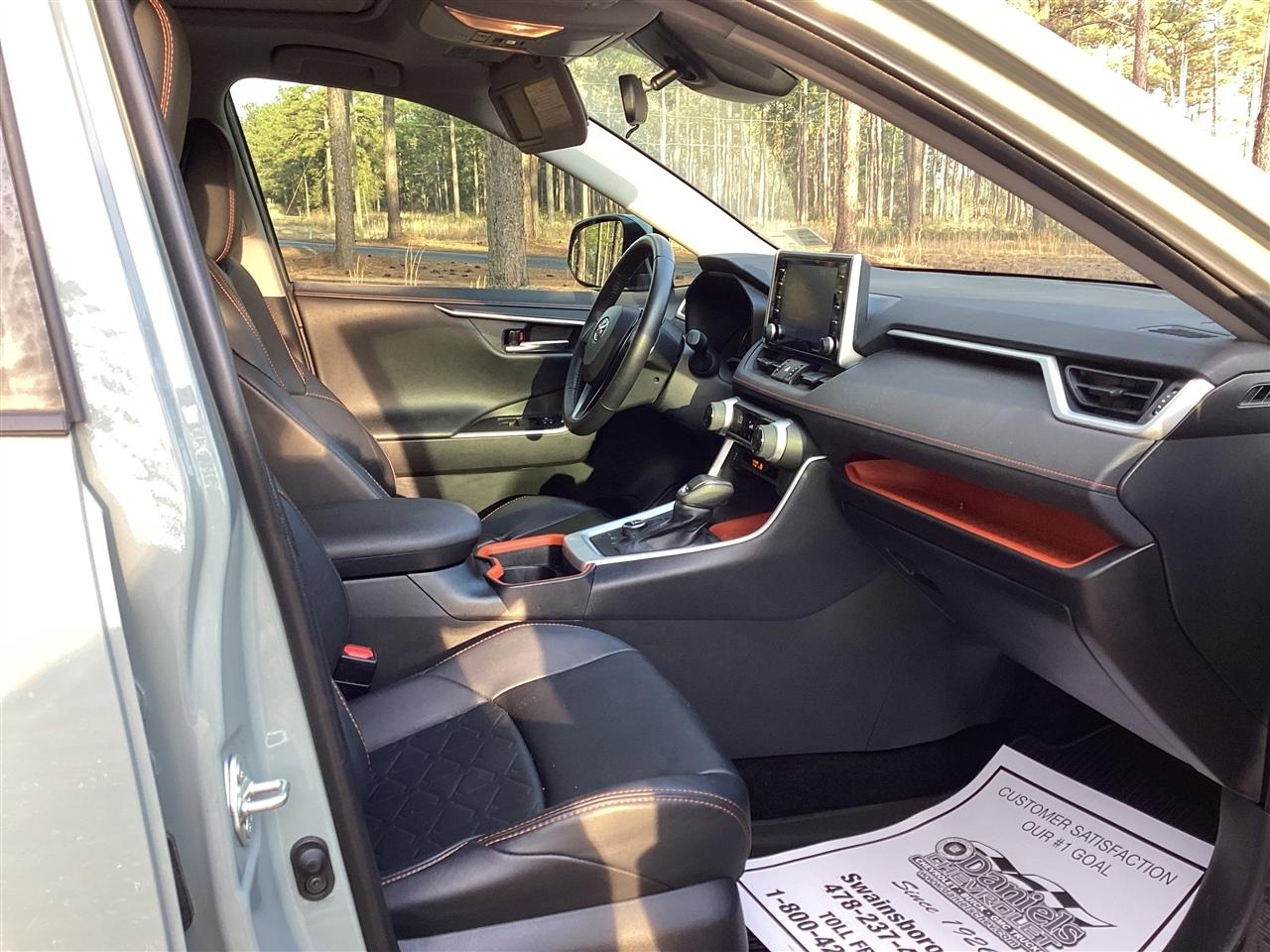 Toyota RAV4 TRD Off Road AWD (Natl) 2020