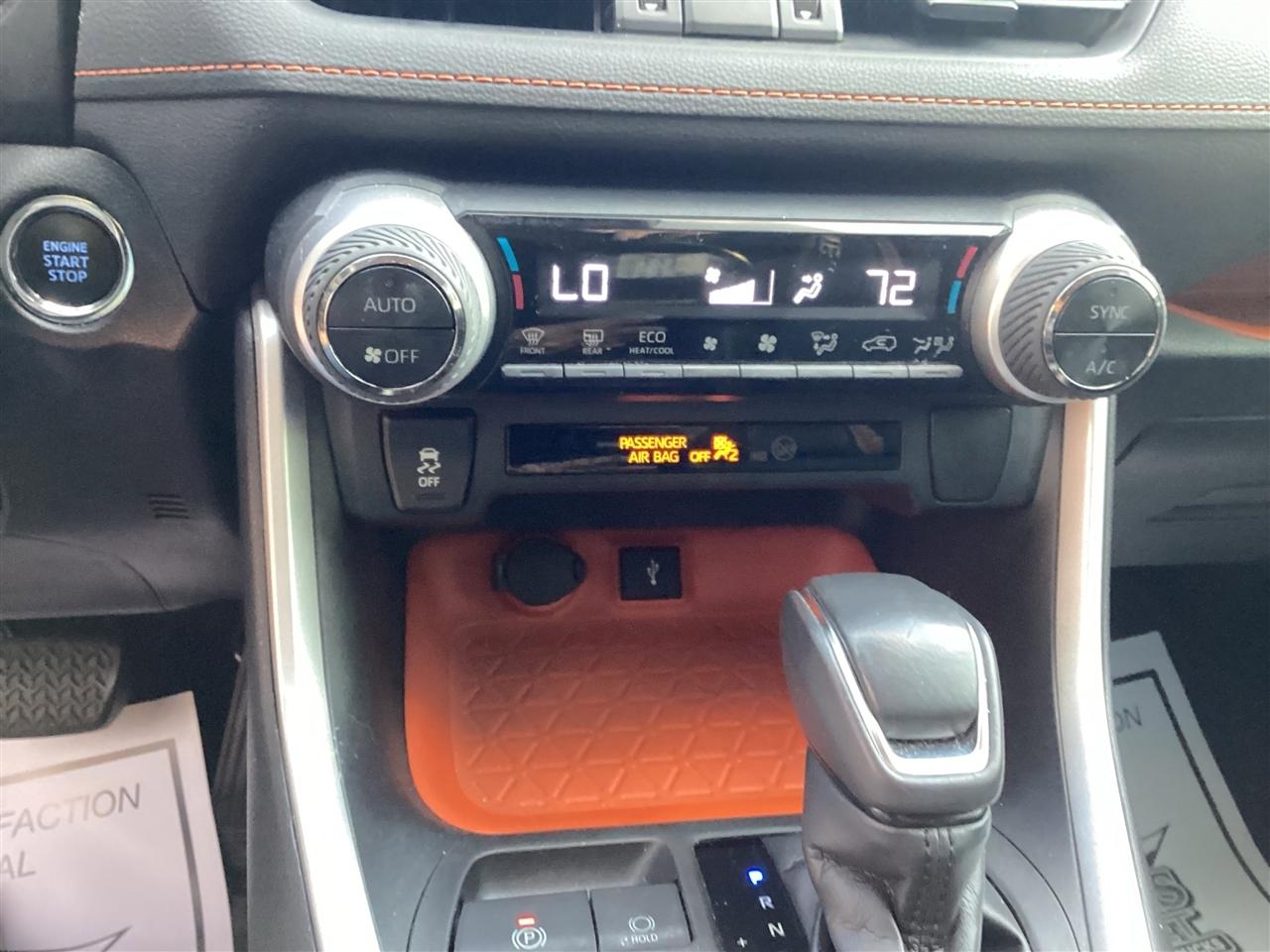 Toyota RAV4 TRD Off Road AWD (Natl) 2020