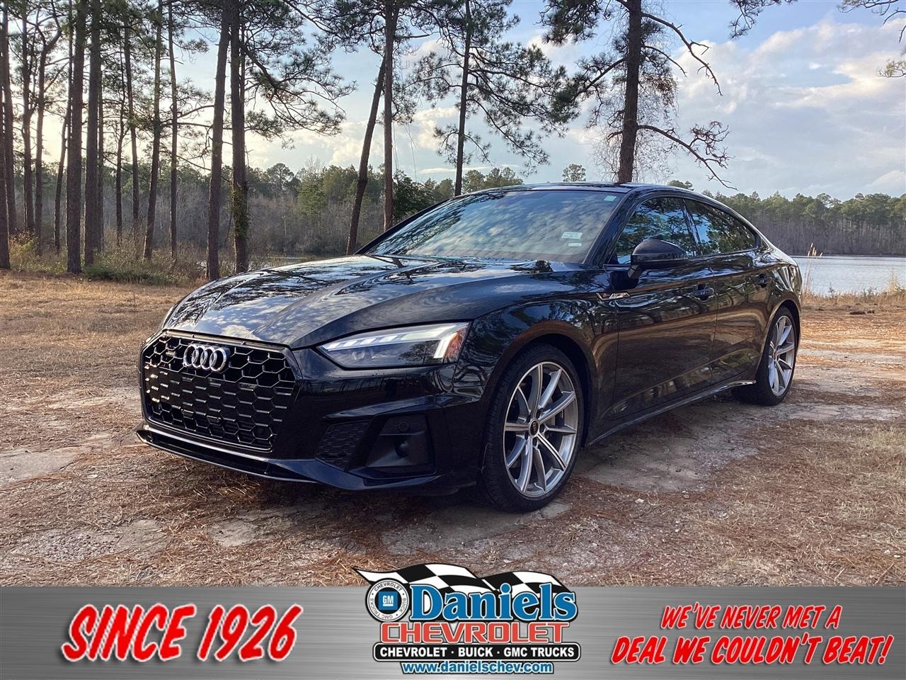 2025 Audi A5 Sportback S line Premium 45 TFSI quattro