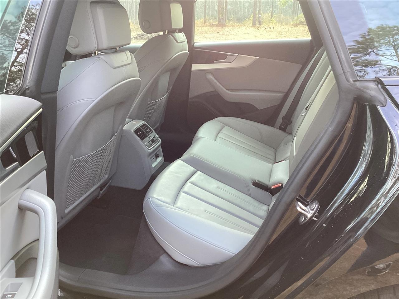 Audi A5 Sportback S line Premium 45 TFSI quattro 2025