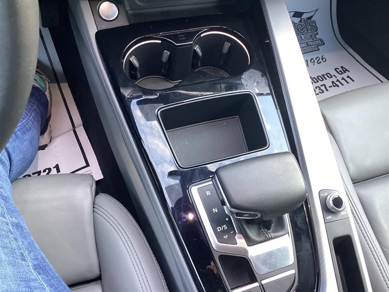 Audi A5 Sportback S line Premium 45 TFSI quattro 2025