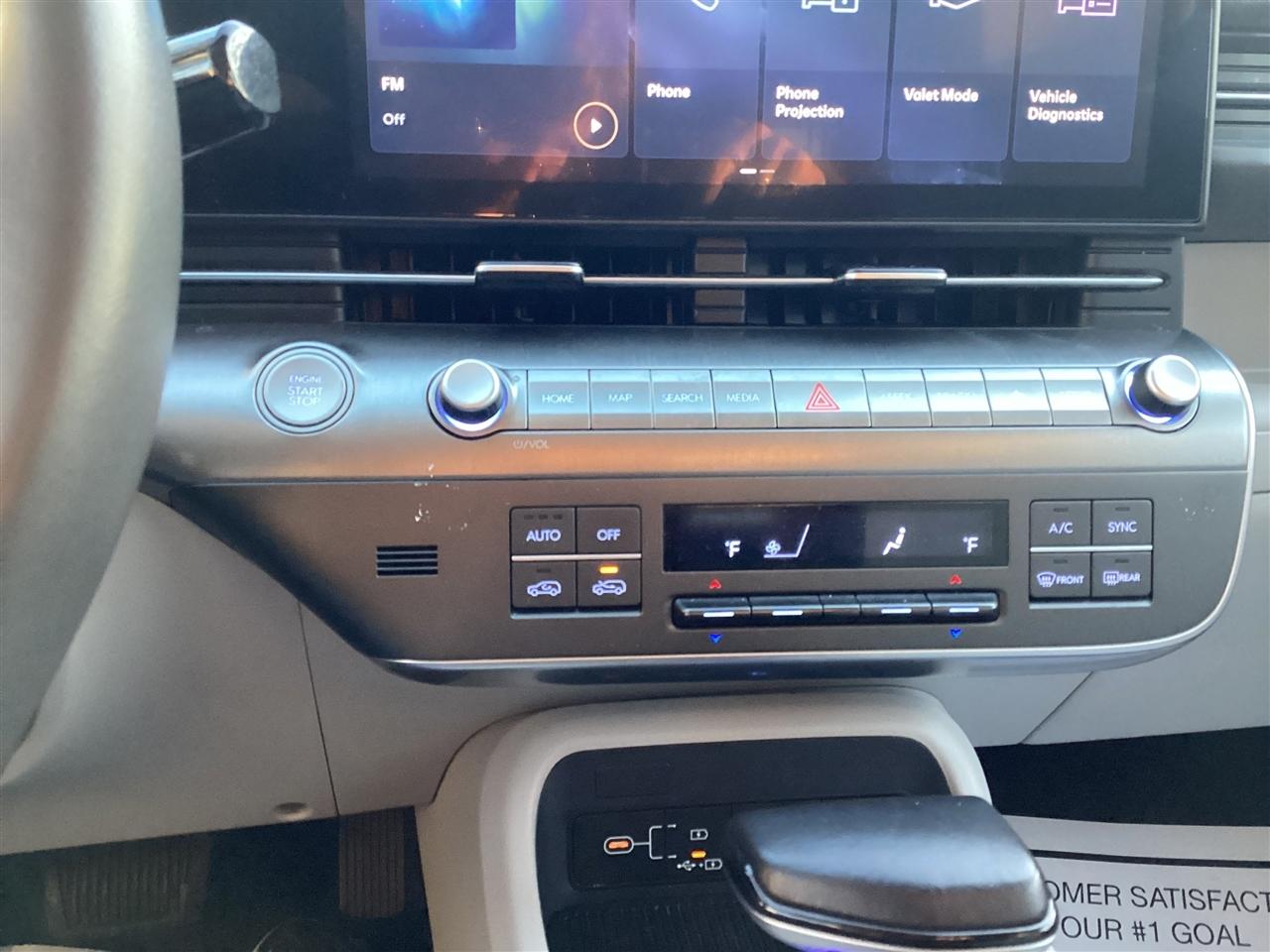 Hyundai Kona SEL FWD 2025