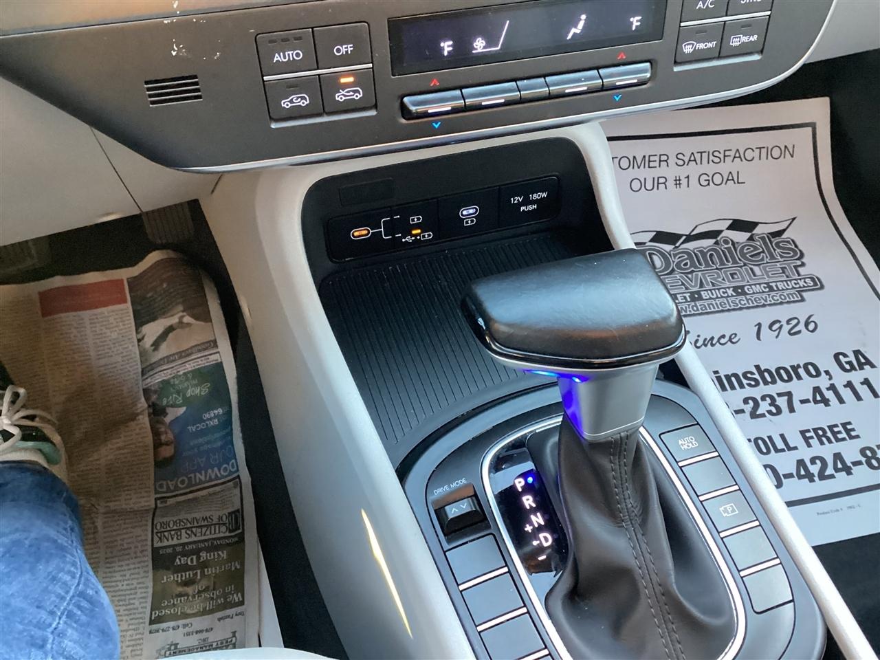 Hyundai Kona SEL FWD 2025