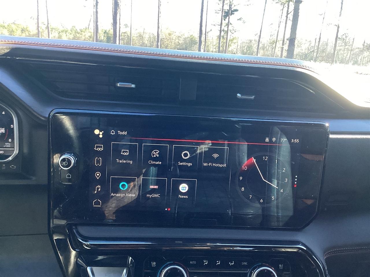 GMC Sierra 1500 4WD Crew Cab 147" AT4 2024