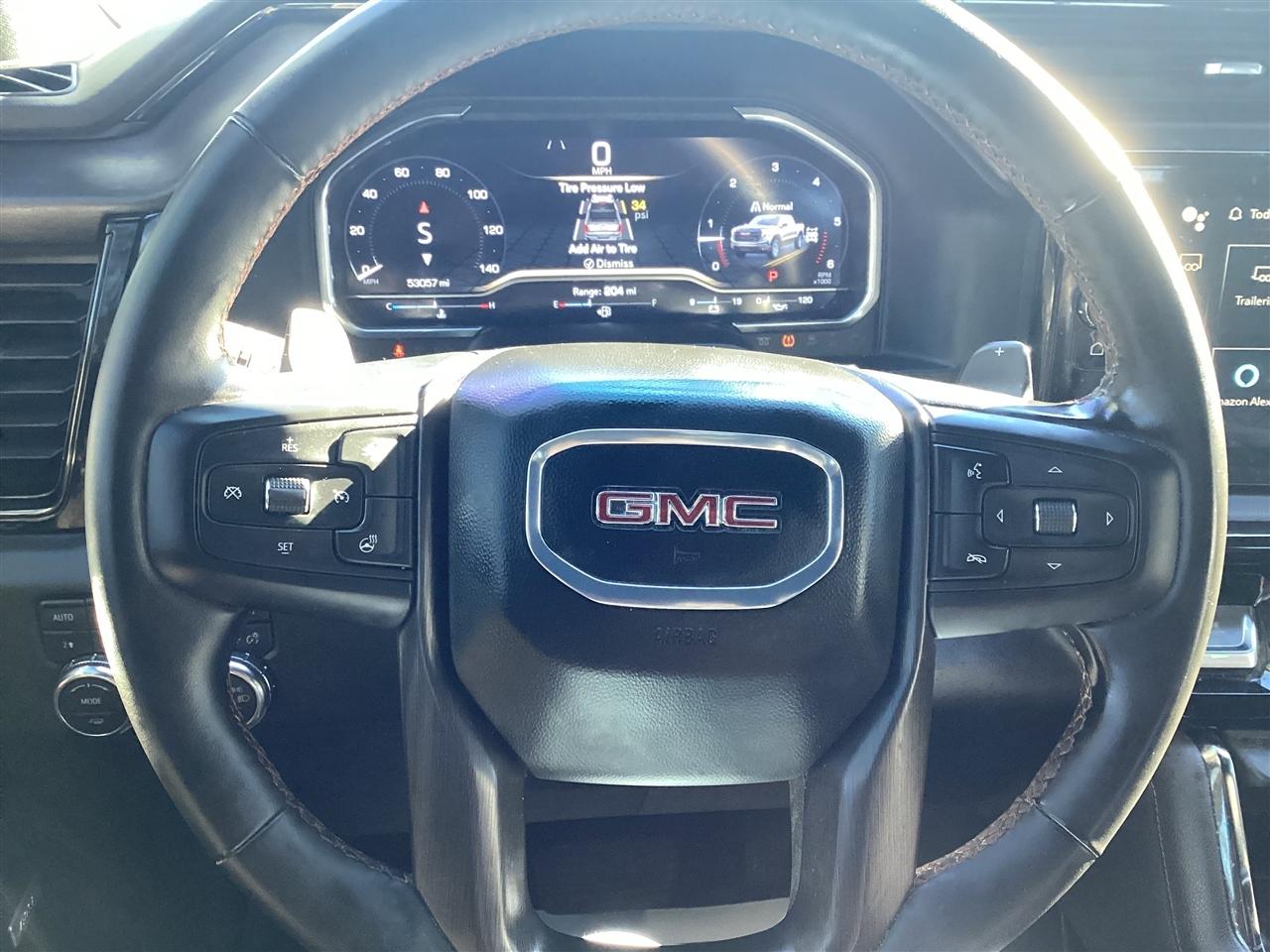 GMC Sierra 1500 4WD Crew Cab 147" AT4 2024