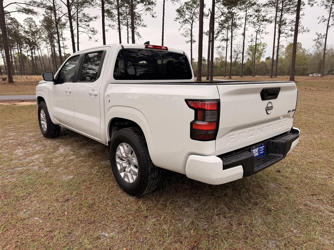 Nissan Frontier Crew Cab 4x4 SV Auto 2023