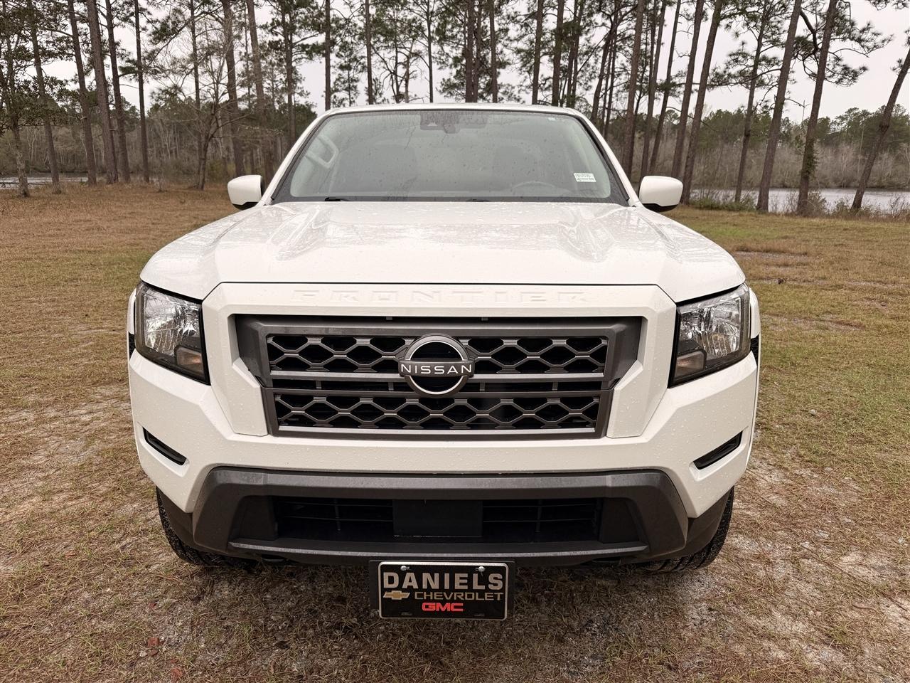 Nissan Frontier Crew Cab 4x4 SV Auto 2023