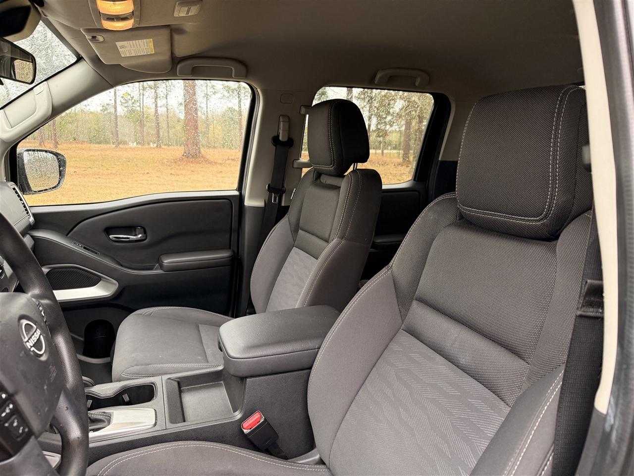 Nissan Frontier Crew Cab 4x4 SV Auto 2023