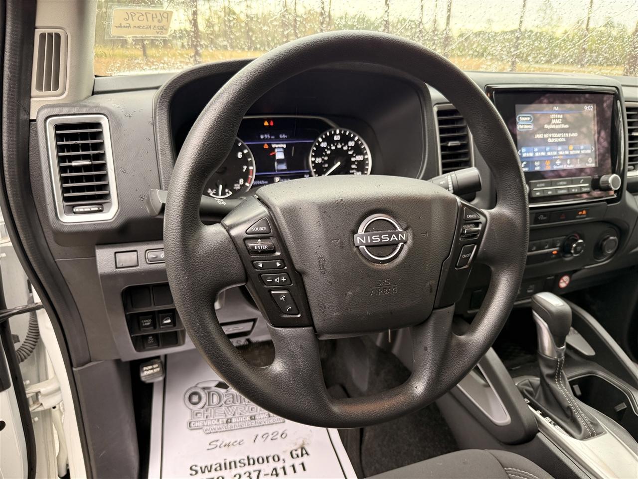 Nissan Frontier Crew Cab 4x4 SV Auto 2023