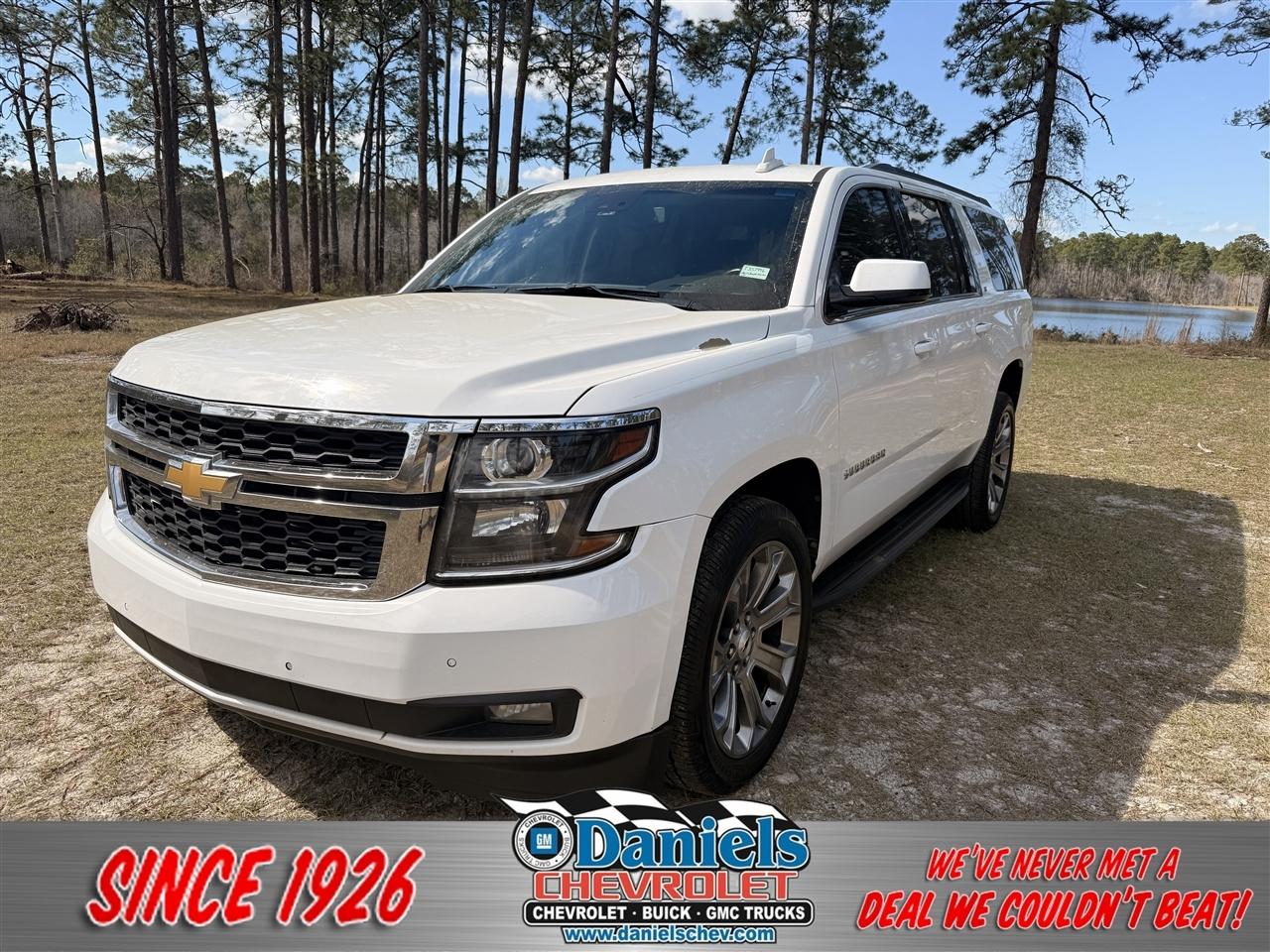 Chevrolet Suburban 2WD 4dr 1500 LT 2017