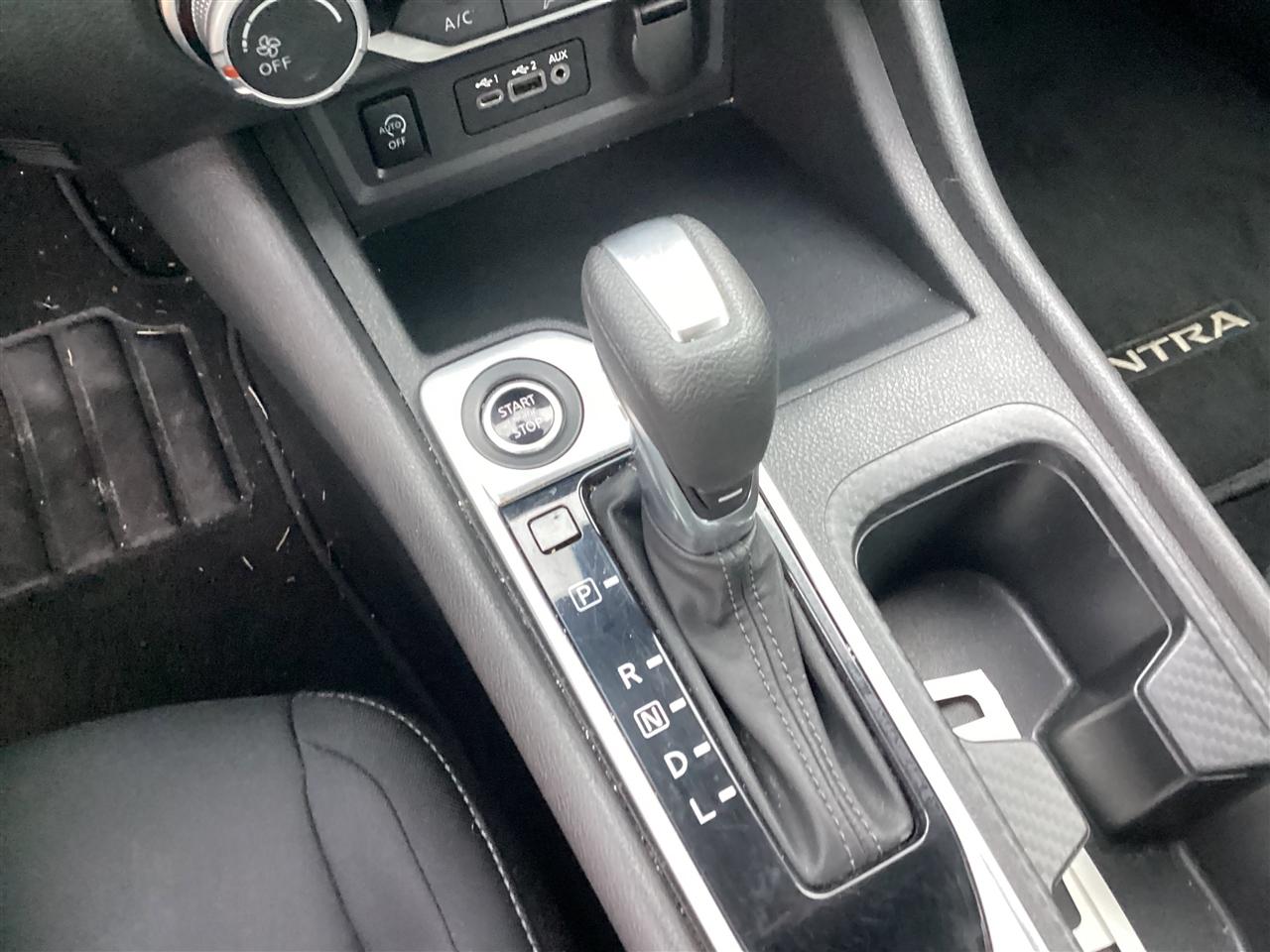 Nissan Sentra SV CVT 2024