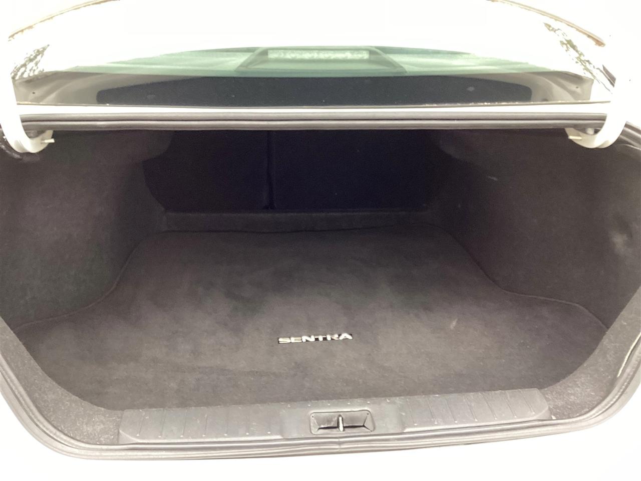 Nissan Sentra SV CVT 2023