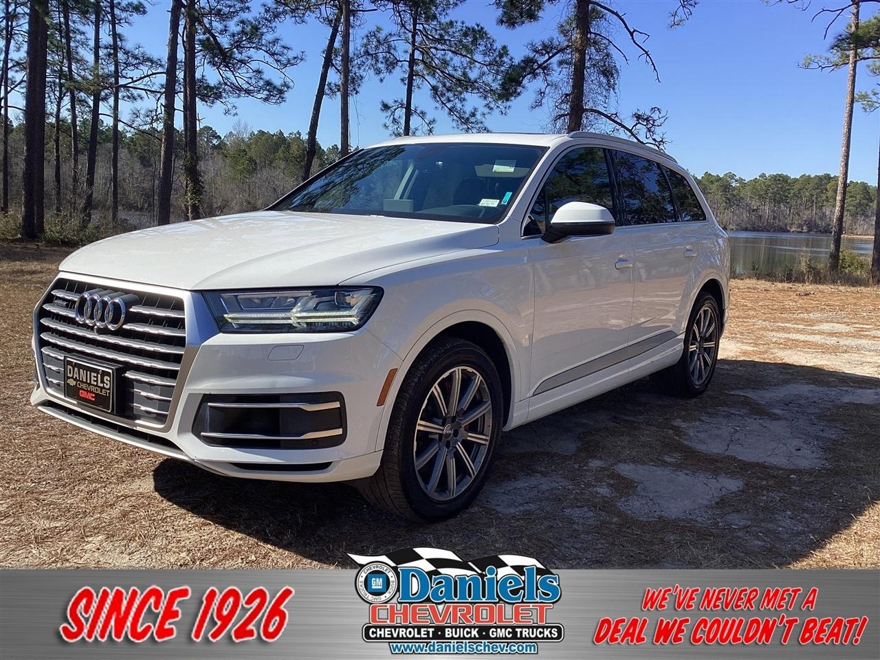 2019 Audi Q7 Premium Plus 55 TFSI quattro