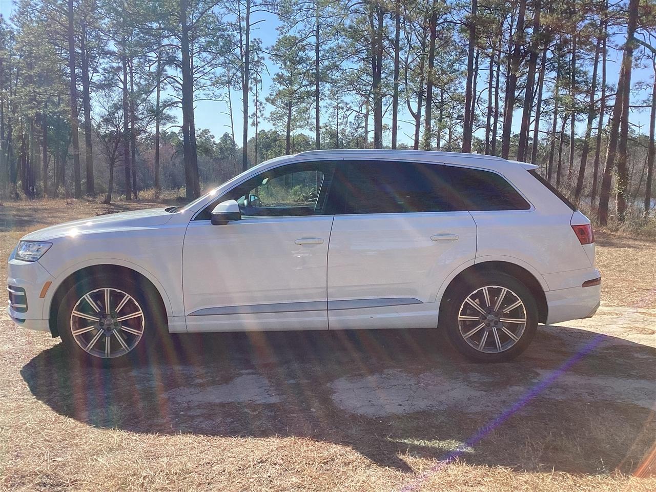 Audi Q7 SE Premium Plus 55 TFSI quattro 2019