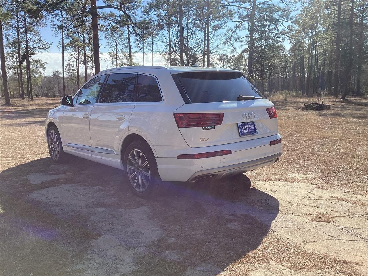Audi Q7 SE Premium Plus 55 TFSI quattro 2019