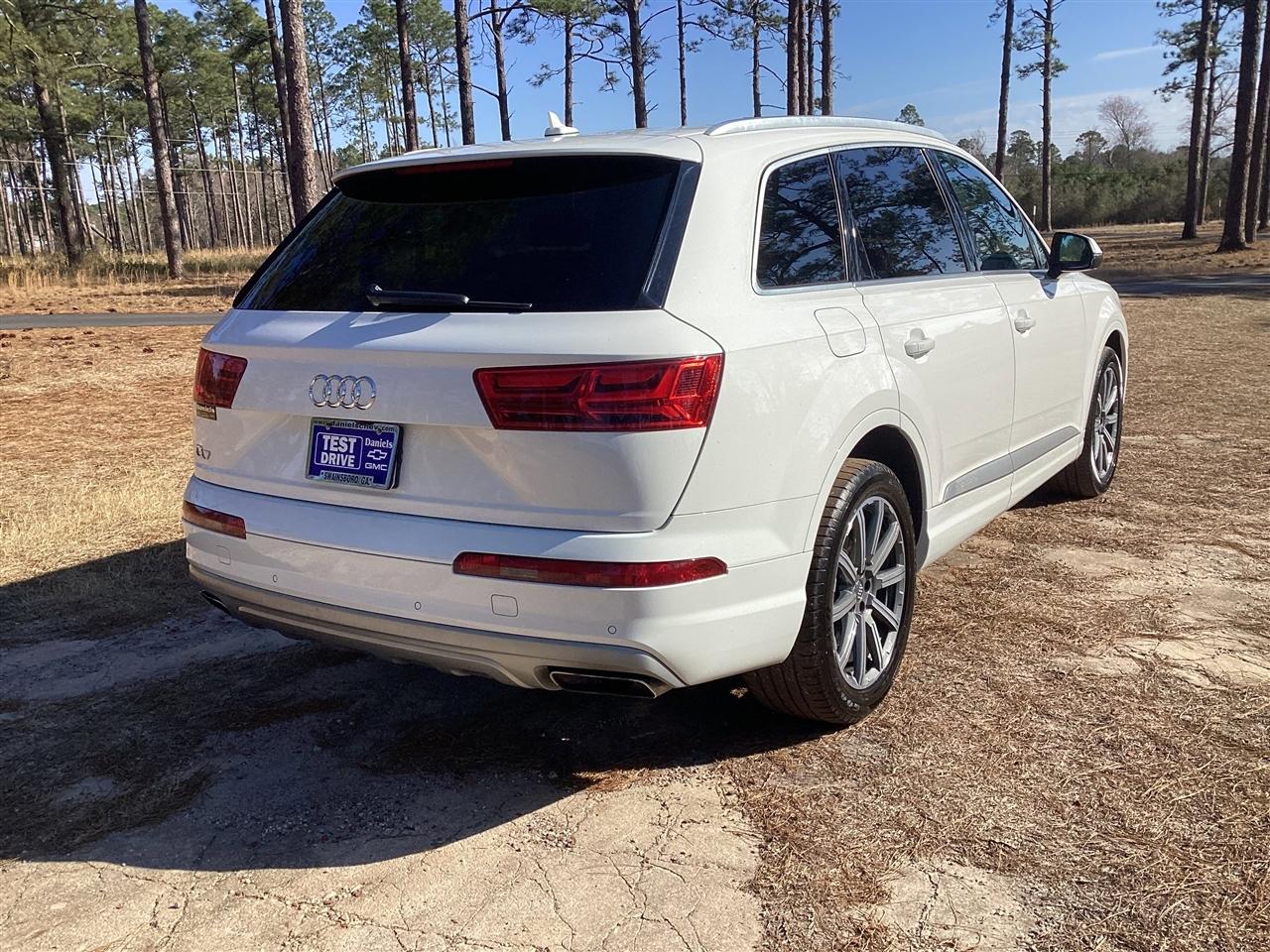 Audi Q7 SE Premium Plus 55 TFSI quattro 2019