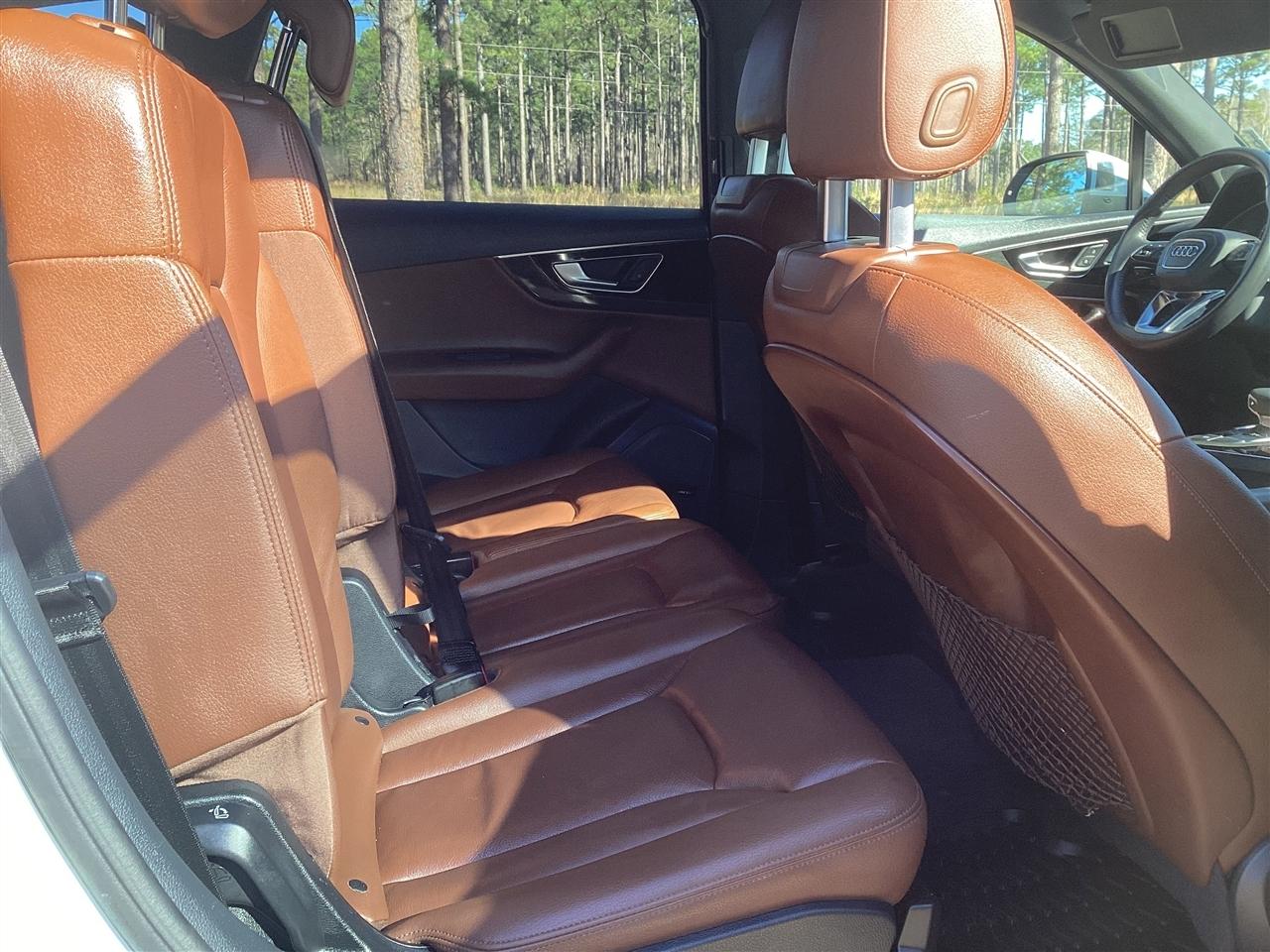 Audi Q7 SE Premium Plus 55 TFSI quattro 2019