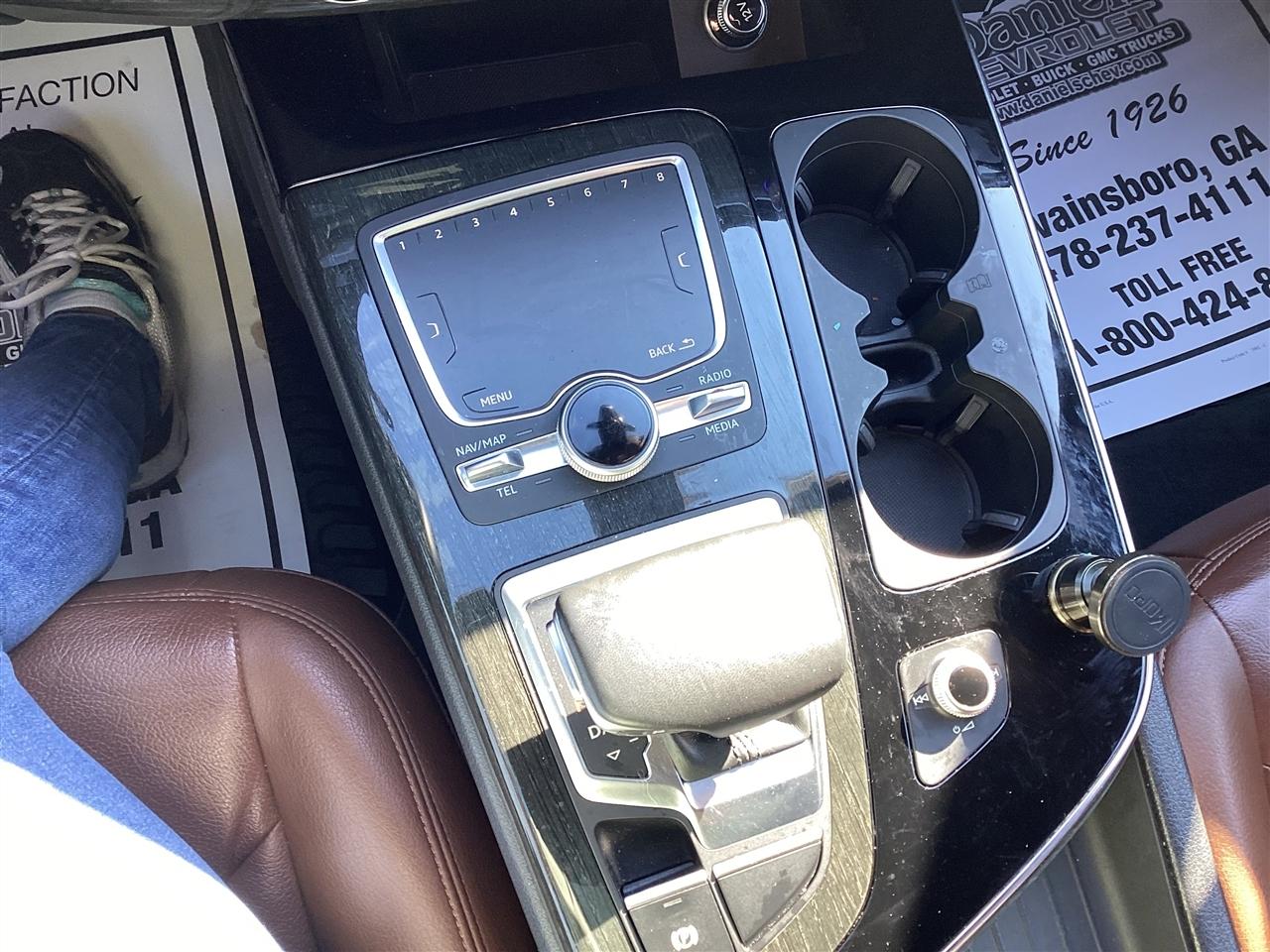 Audi Q7 SE Premium Plus 55 TFSI quattro 2019