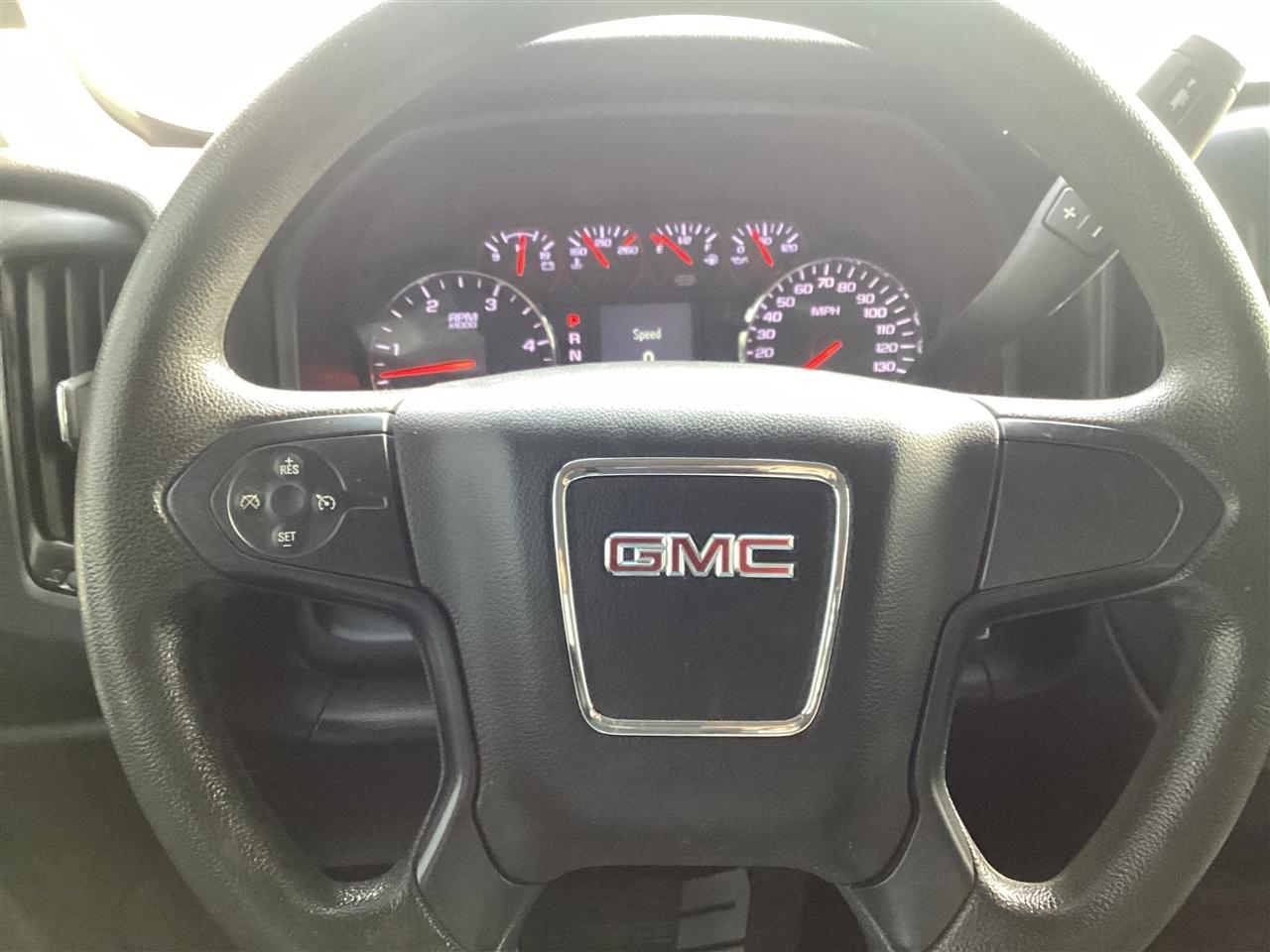 GMC Sierra 3500HD 4WD Crew Cab 171.5" WB, 59.06" CA 2018