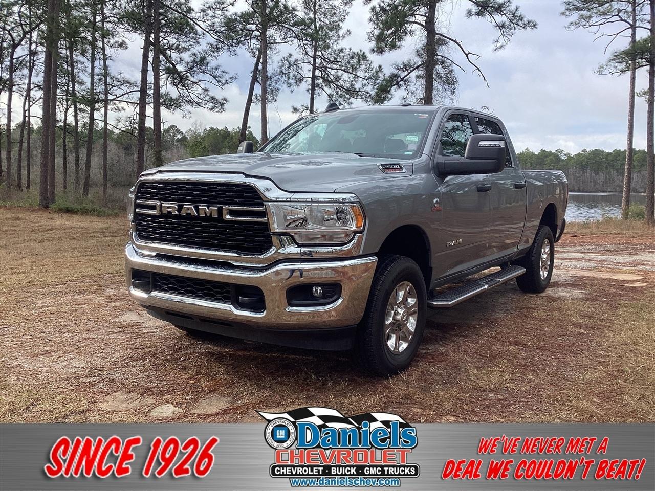 2024 RAM 2500 Big Horn 4x4 Crew Cab 6'4" Box