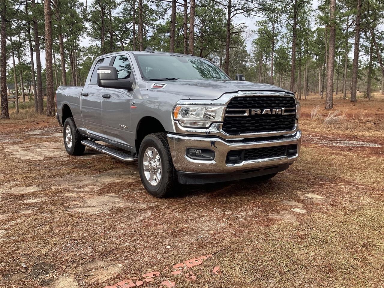 RAM 2500 Big Horn 4x4 Crew Cab 6'4" Box 2024