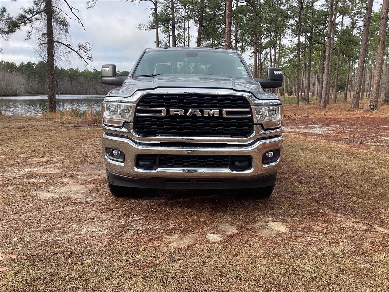 RAM 2500 Big Horn 4x4 Crew Cab 6'4" Box 2024