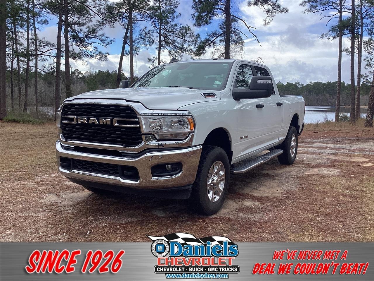 2024 RAM 2500 Big Horn 4x4 Crew Cab 6'4" Box