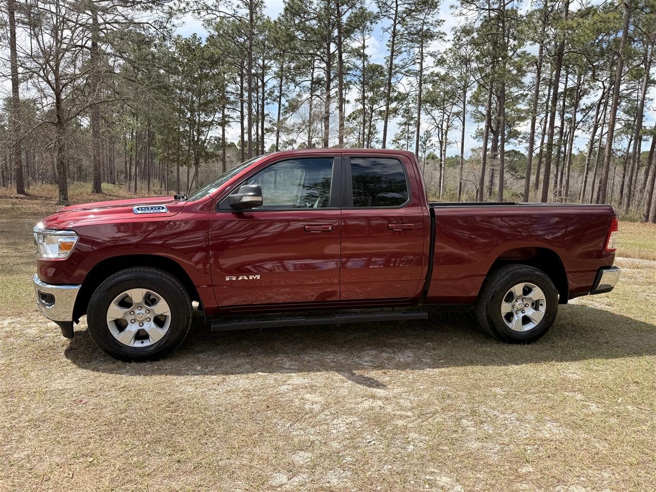 RAM 1500 Big Horn 4x2 Quad Cab 6'4" Box 2022