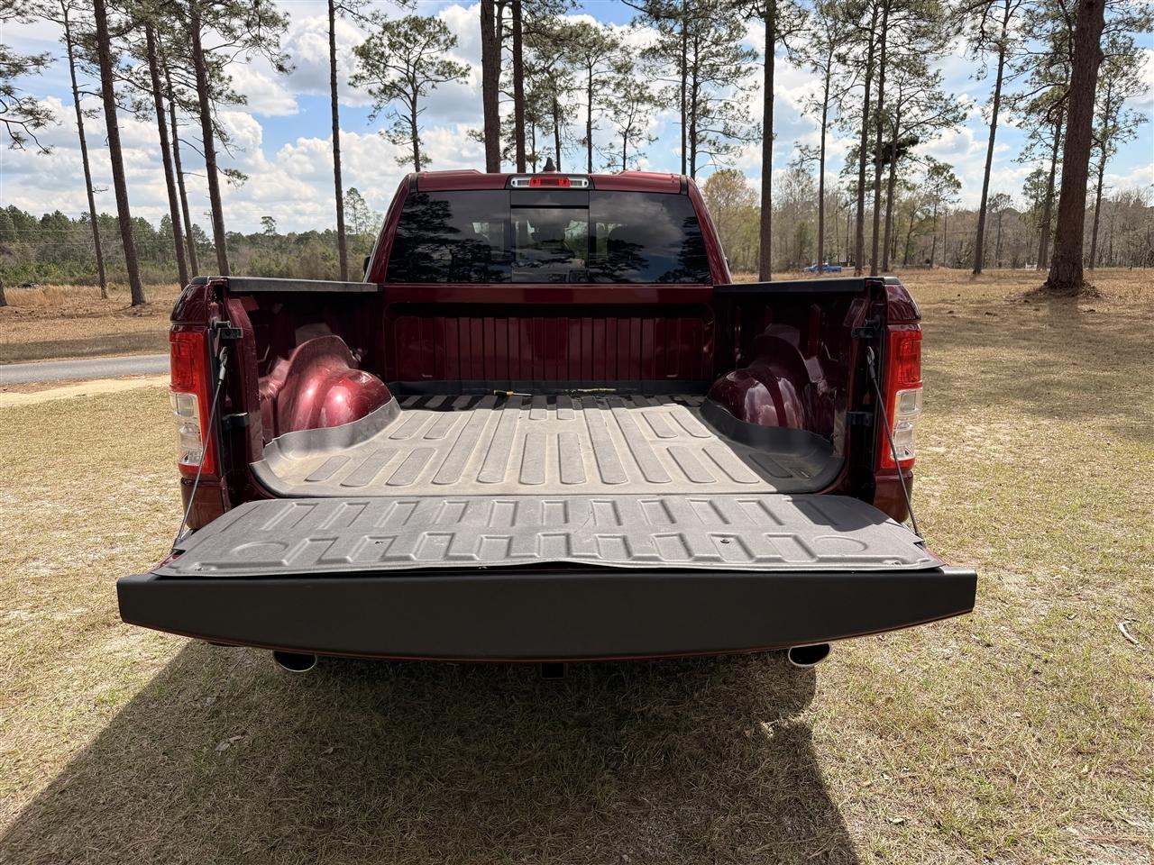 RAM 1500 Big Horn 4x2 Quad Cab 6'4" Box 2022