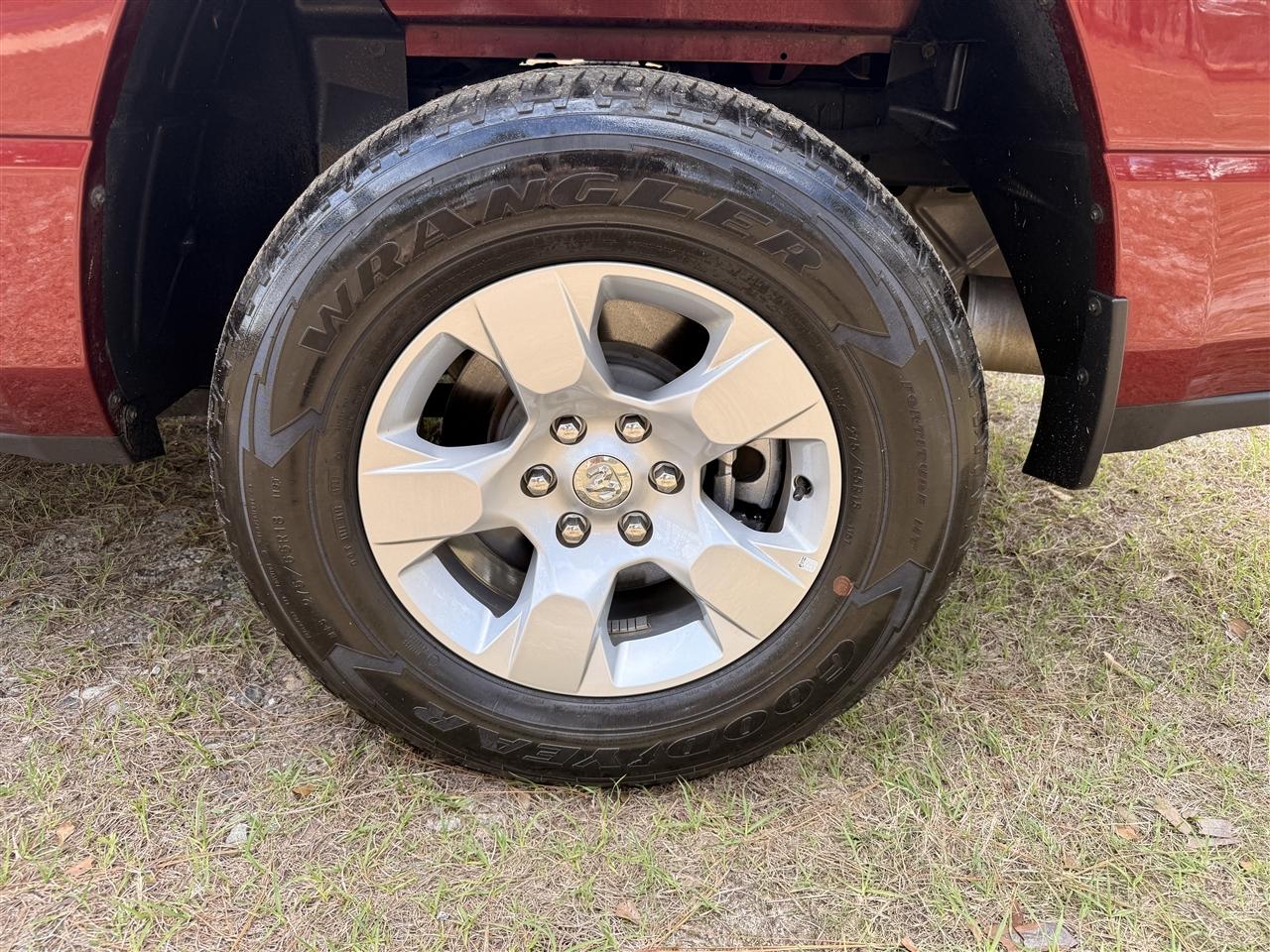 RAM 1500 Big Horn 4x2 Quad Cab 6'4" Box 2022