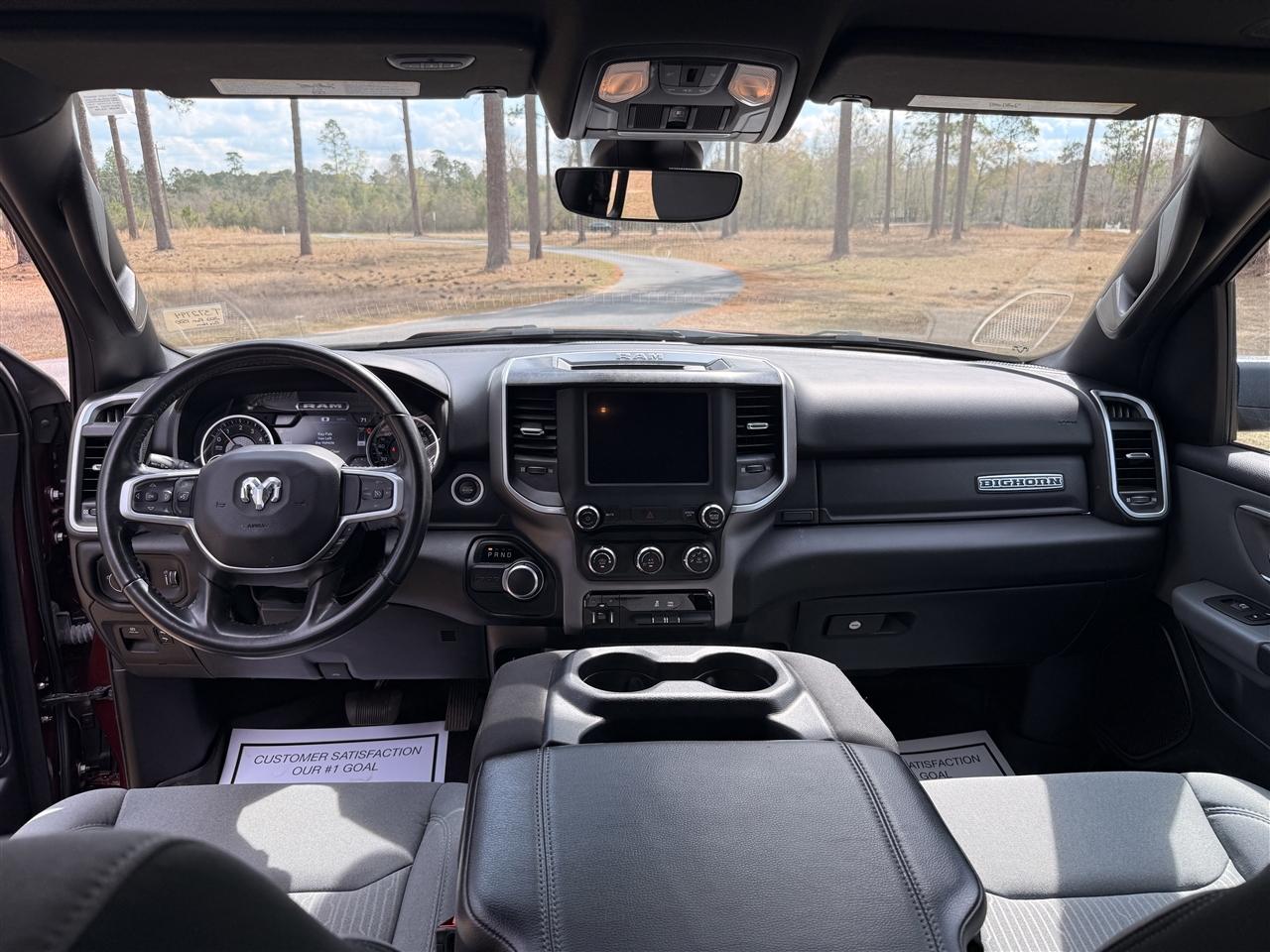 RAM 1500 Big Horn 4x2 Quad Cab 6'4" Box 2022