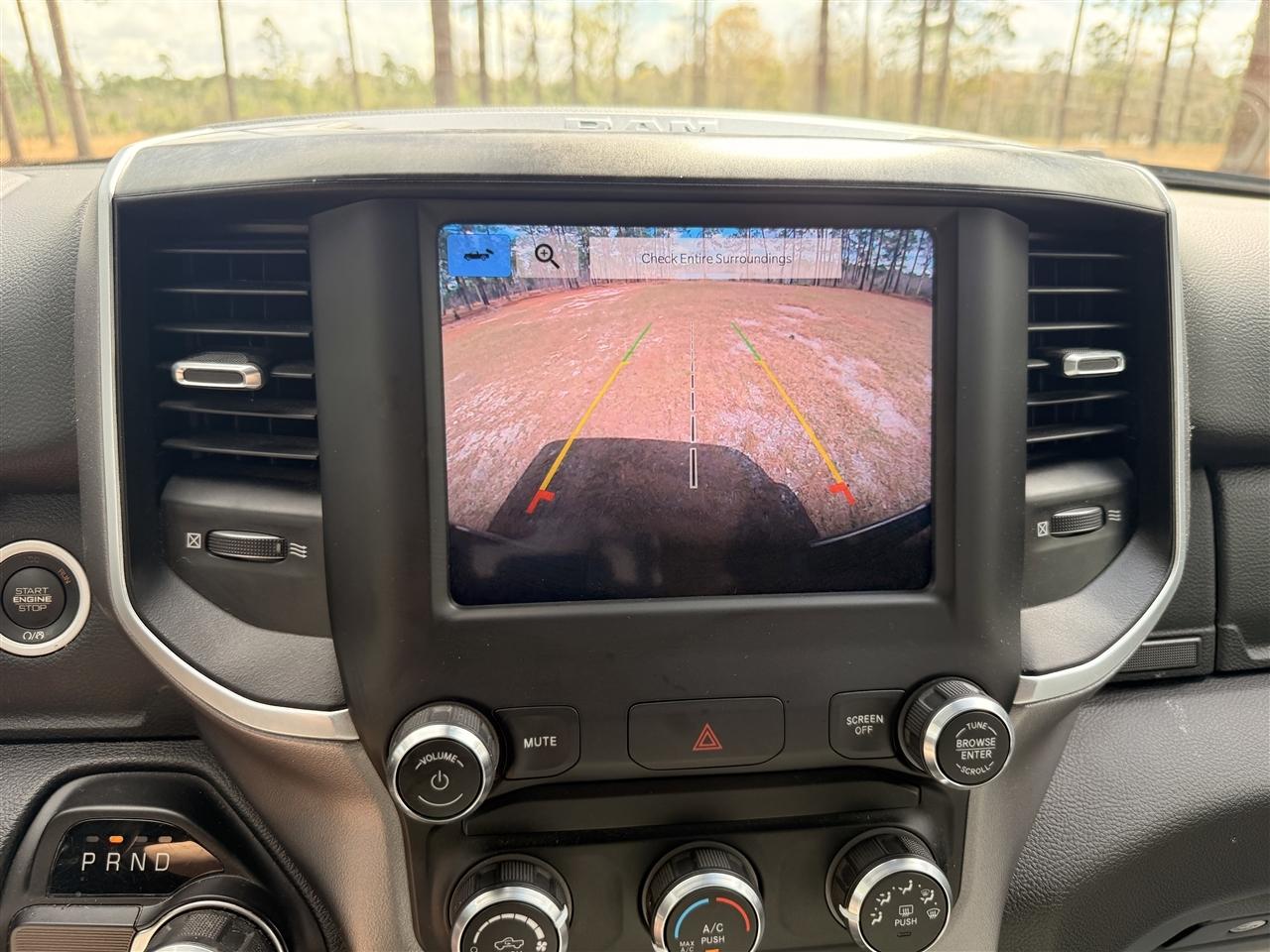 RAM 1500 Big Horn 4x2 Quad Cab 6'4" Box 2022