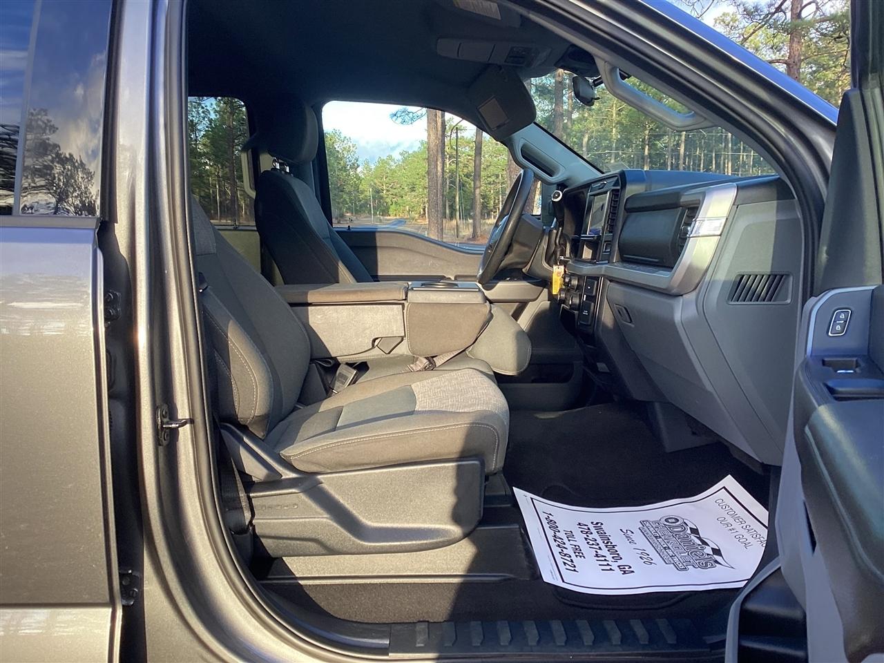 Ford Super Duty F-250 SRW King Ranch 4WD Crew Cab 8' Box 2025