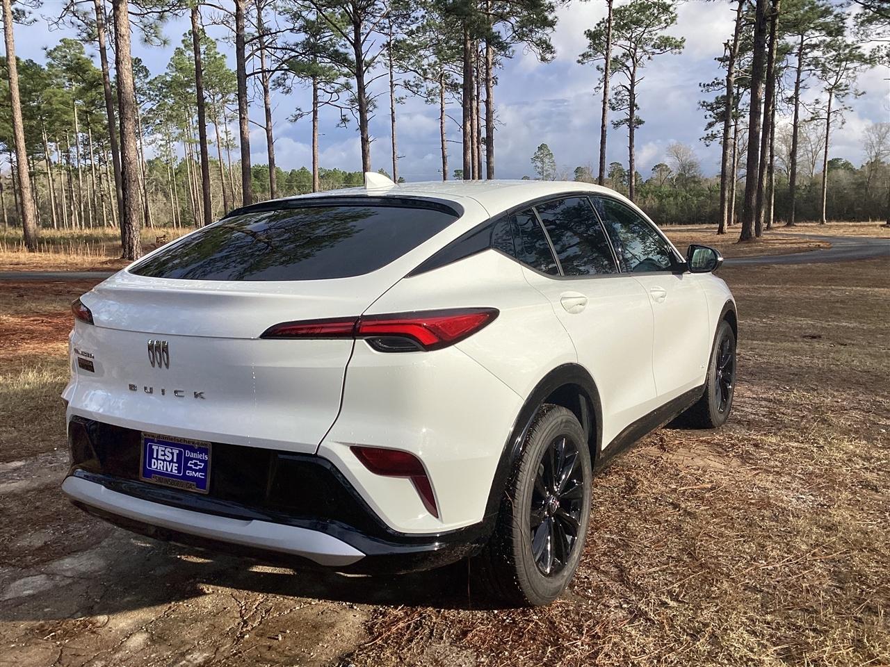 Buick Envista FWD 4dr Sport Touring 2025