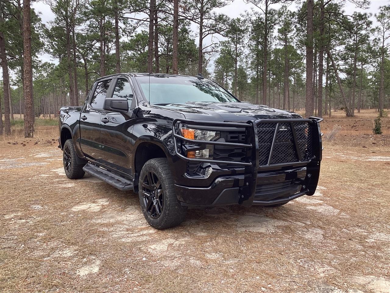 Chevrolet Silverado 1500 4WD Crew Cab 147" Custom Trail Boss 2022