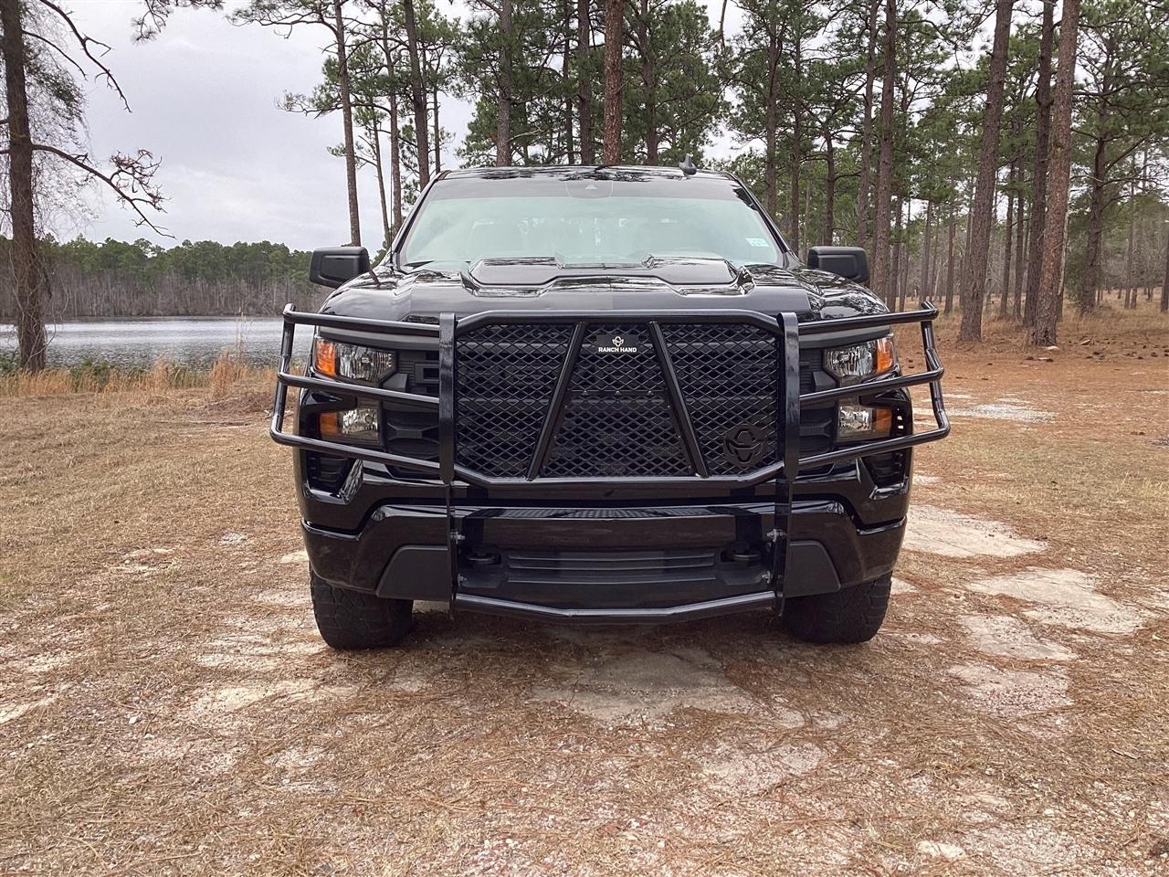 Chevrolet Silverado 1500 4WD Crew Cab 147" Custom Trail Boss 2022
