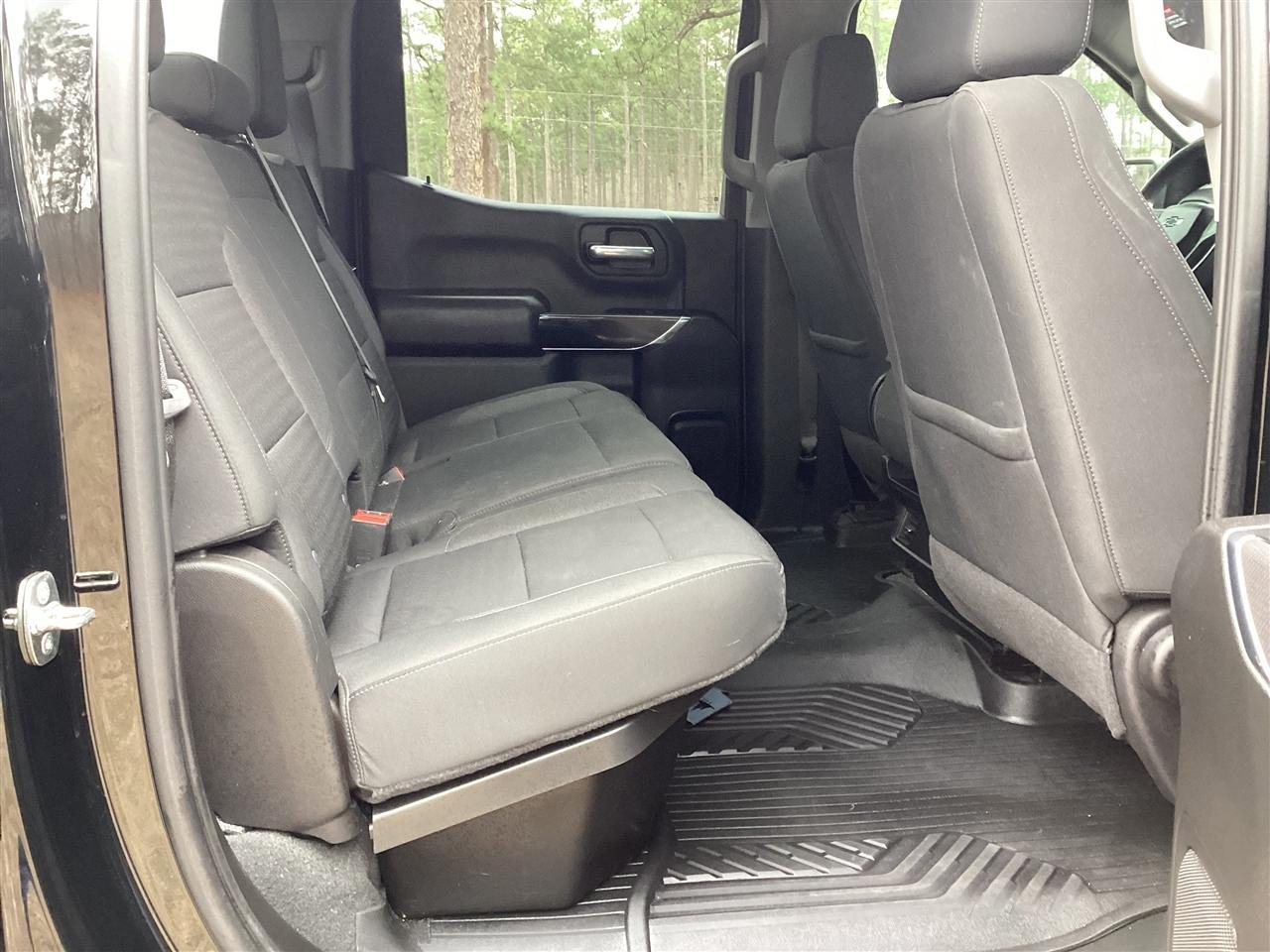 Chevrolet Silverado 1500 4WD Crew Cab 147" Custom Trail Boss 2022