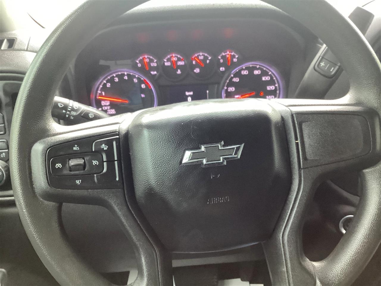 Chevrolet Silverado 1500 4WD Crew Cab 147" Custom Trail Boss 2022