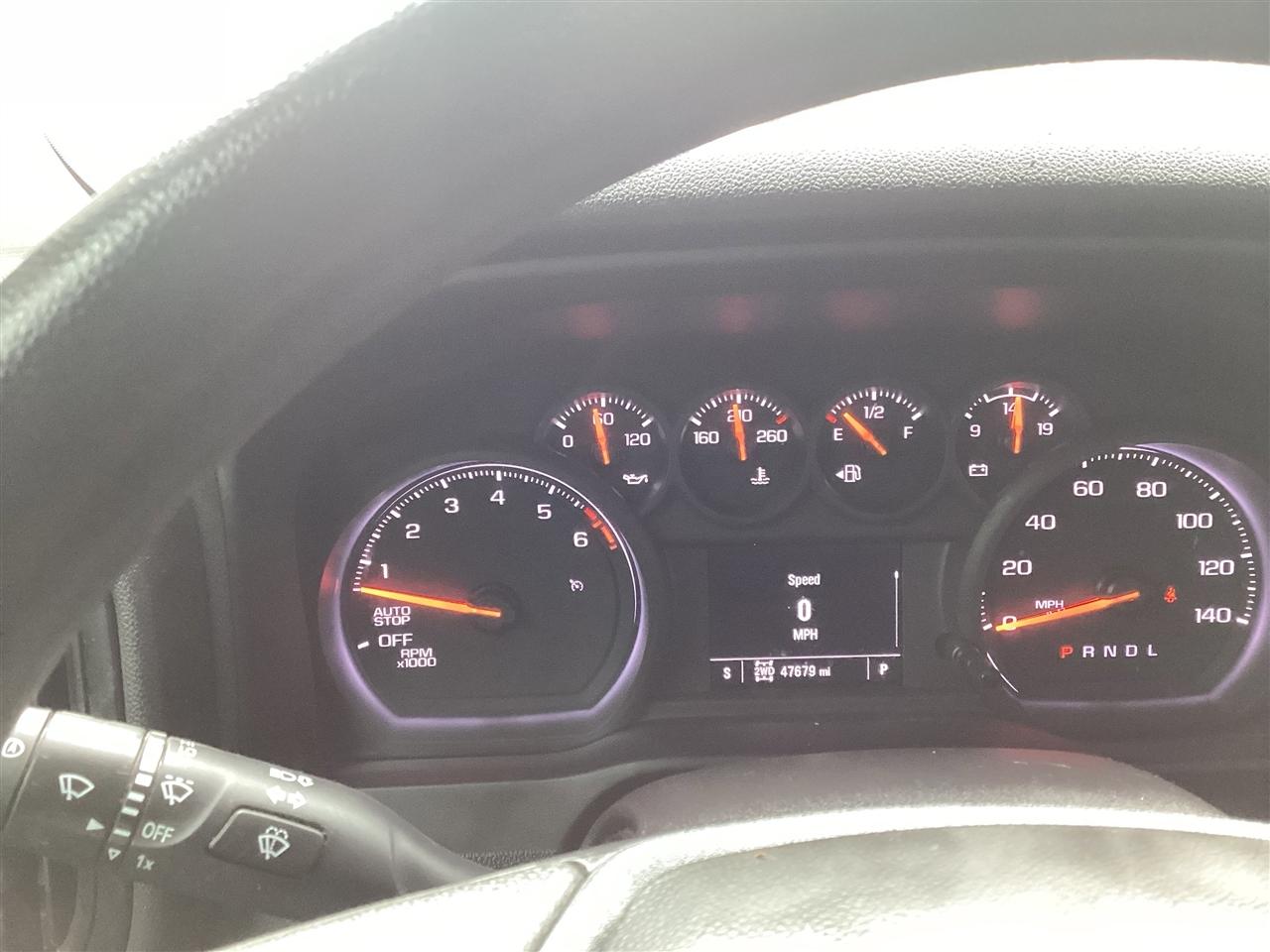 Chevrolet Silverado 1500 4WD Crew Cab 147" Custom Trail Boss 2022