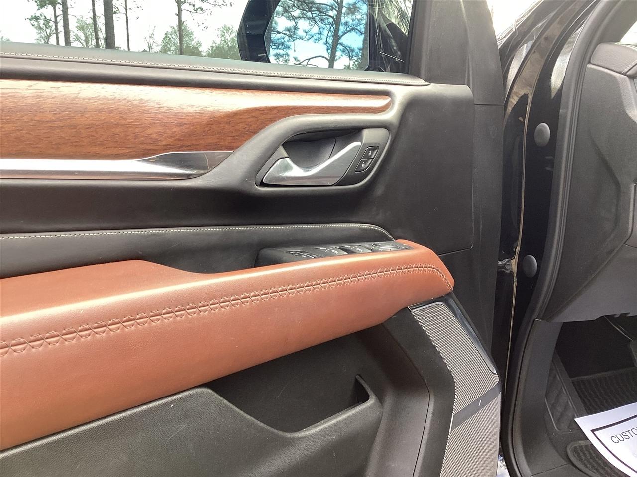 GMC Yukon XL 4WD 4dr Denali Ultimate 2023