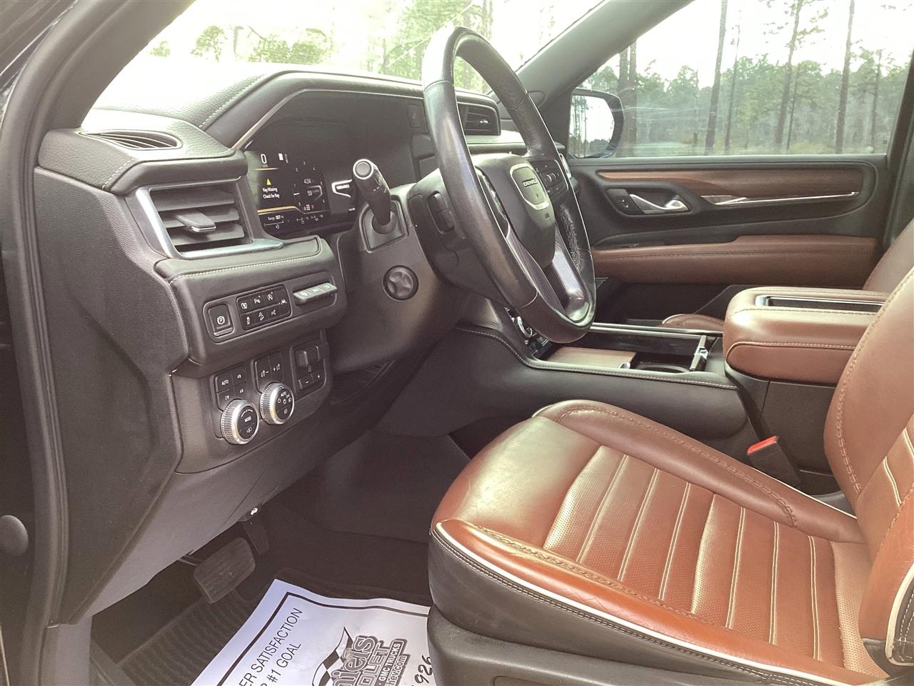 GMC Yukon XL 4WD 4dr Denali Ultimate 2023