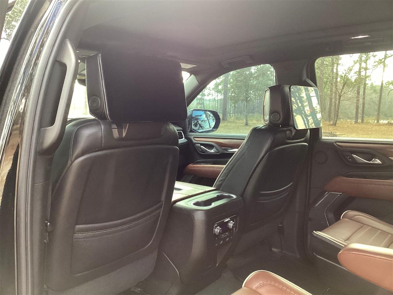 GMC Yukon XL 4WD 4dr Denali Ultimate 2023