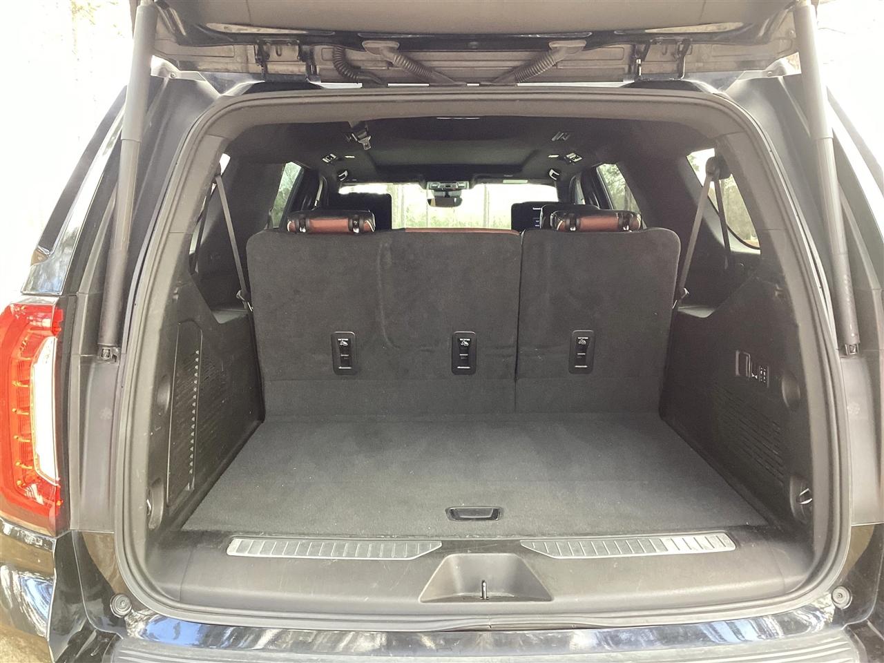 GMC Yukon XL 4WD 4dr Denali Ultimate 2023