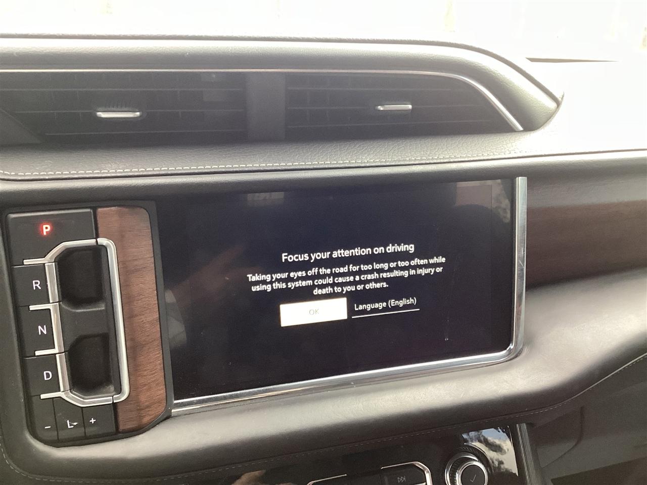 GMC Yukon XL 4WD 4dr Denali Ultimate 2023