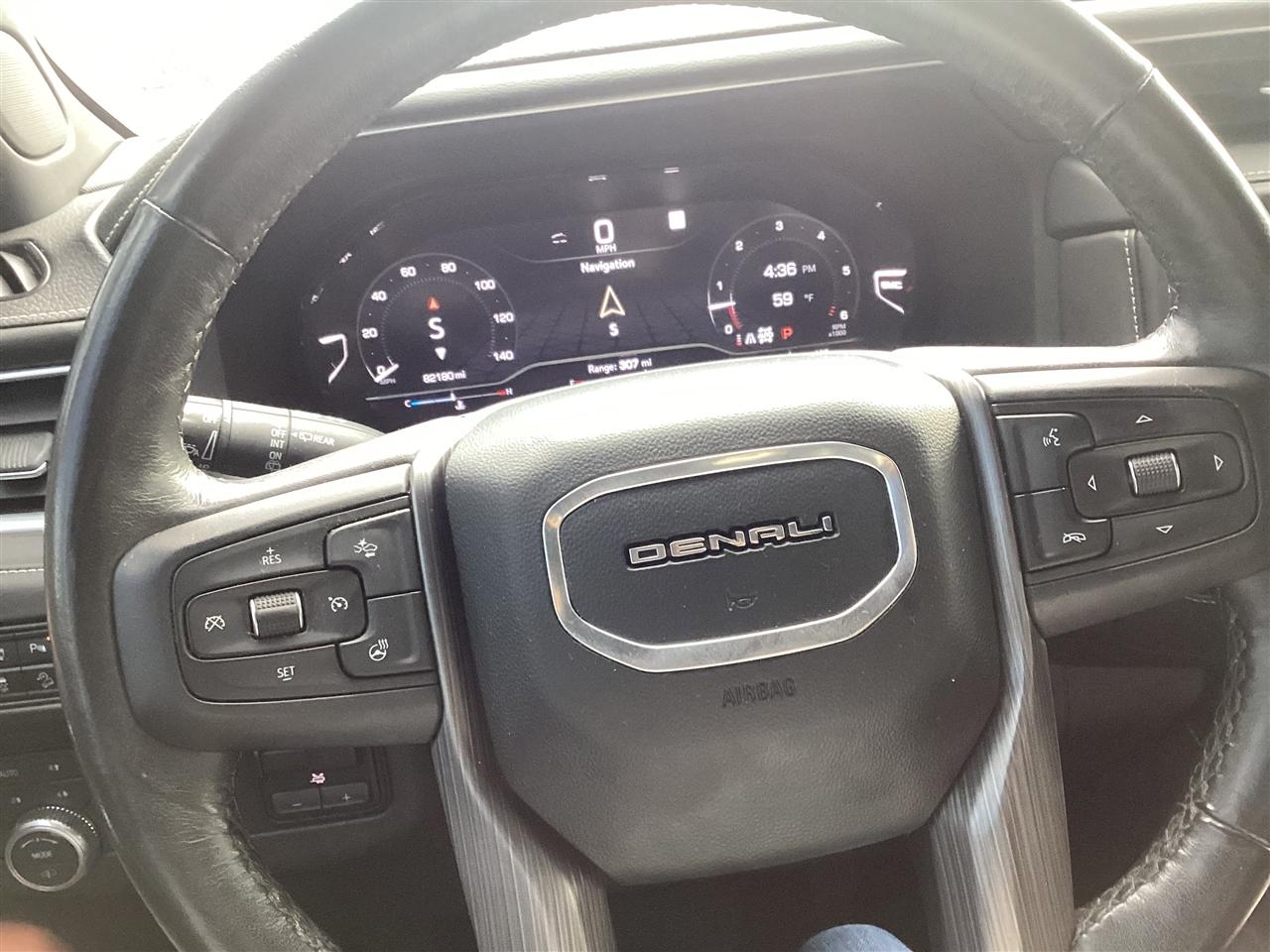 GMC Yukon XL 4WD 4dr Denali Ultimate 2023