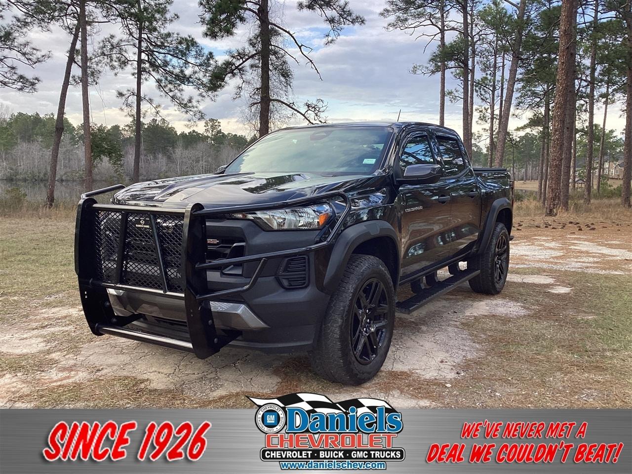 2025 Chevrolet Colorado 4WD Crew Cab Trail Boss