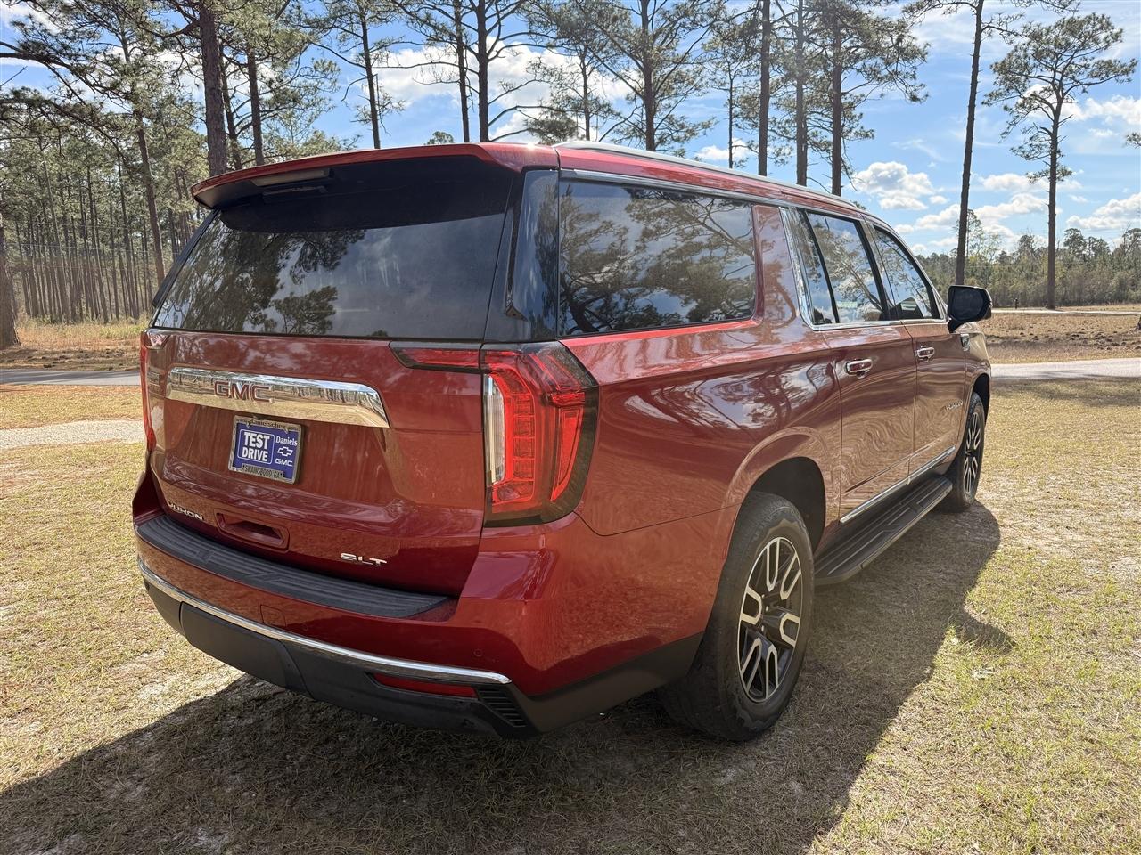 GMC Yukon XL 4WD 4dr SLT 2021