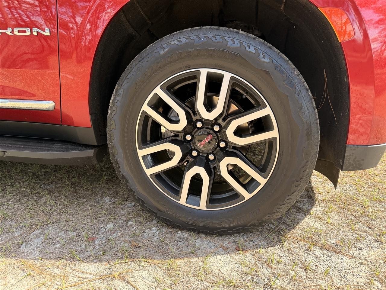 GMC Yukon XL 4WD 4dr SLT 2021