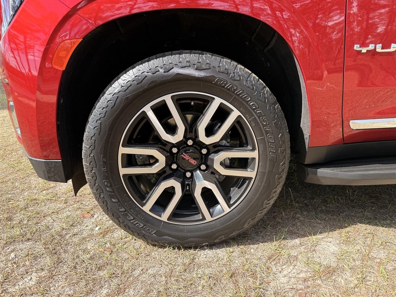 GMC Yukon XL 4WD 4dr SLT 2021