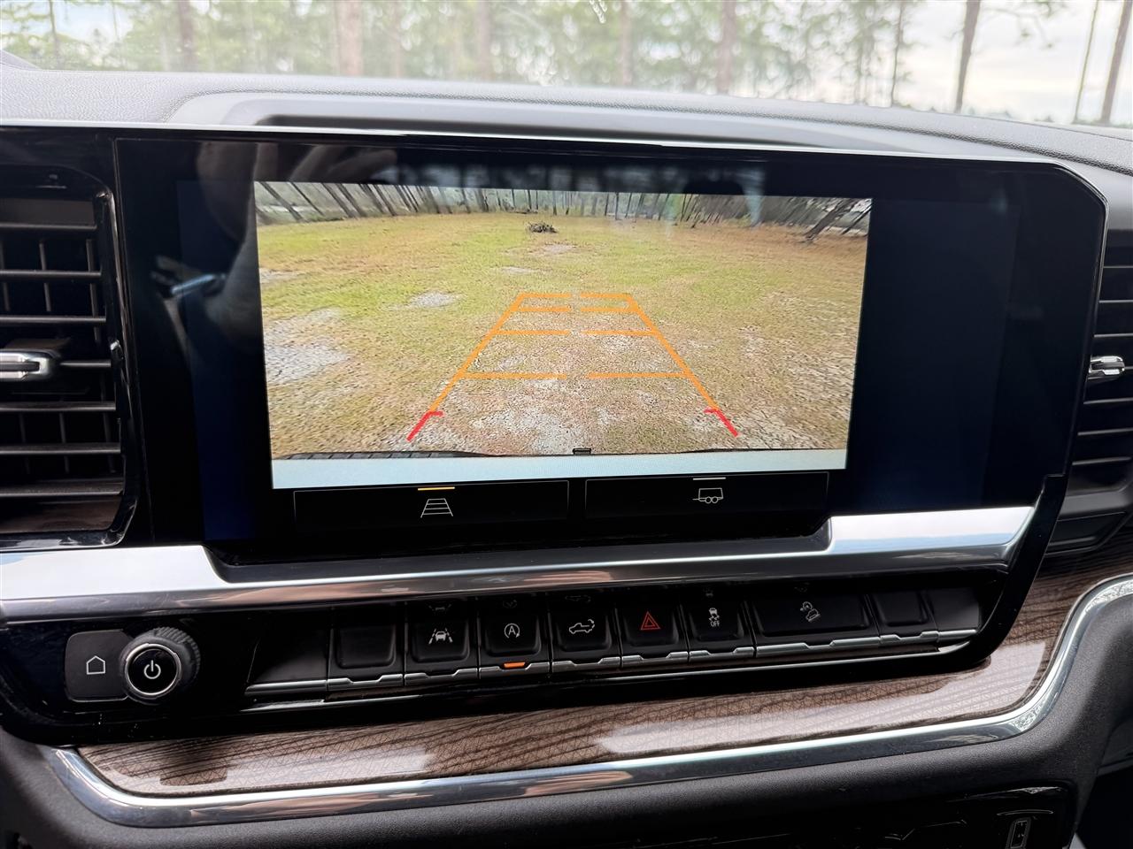 Chevrolet Silverado 1500 4WD Crew Cab 147" LT Trail Boss 2023